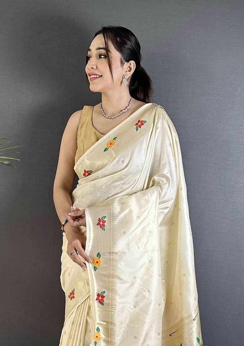Off-White Floral Print Silk Blend Saree Set - Indya