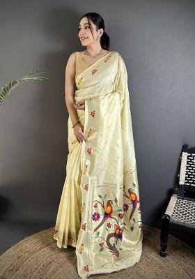 Cream Floral Print Silk Blend Saree Set