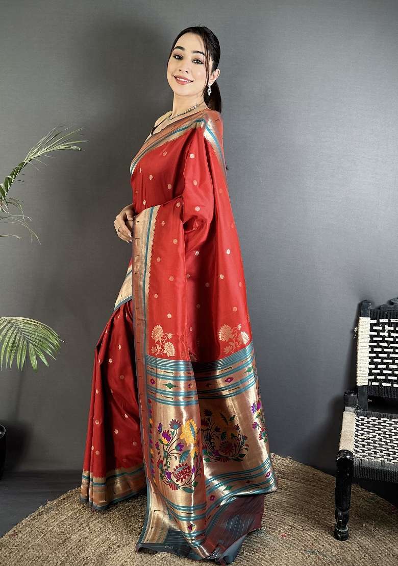 Red Floral Print Silk Blend Saree Set for Diwali and Festive Wear - Indya