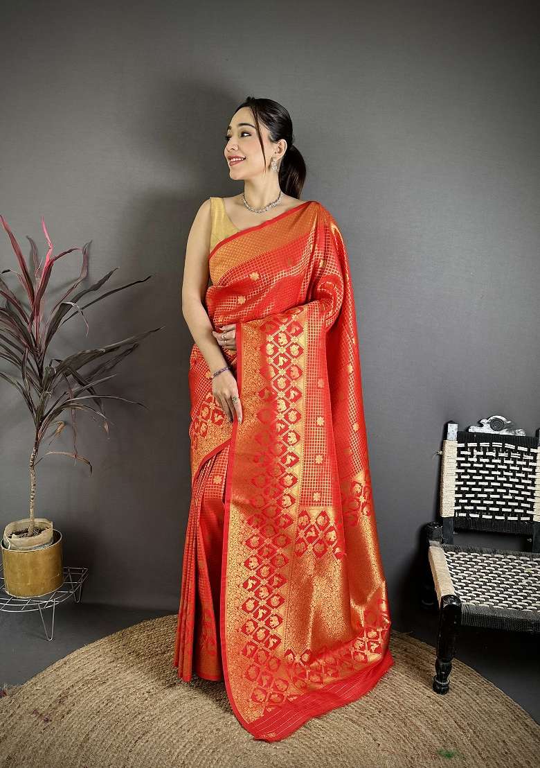 Red Floral Print Silk Blend Saree Set for Diwali and Festive Wear - Indya