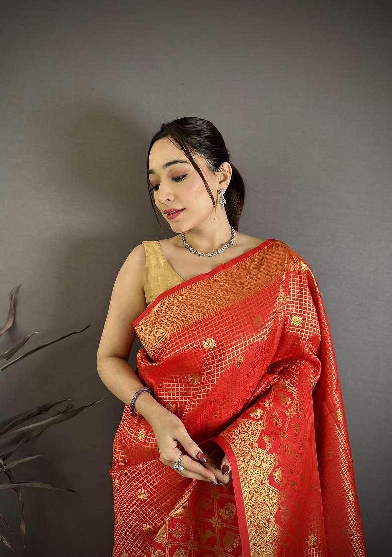 Red Floral Print Silk Blend Saree Set for Diwali and Festive Wear - Indya