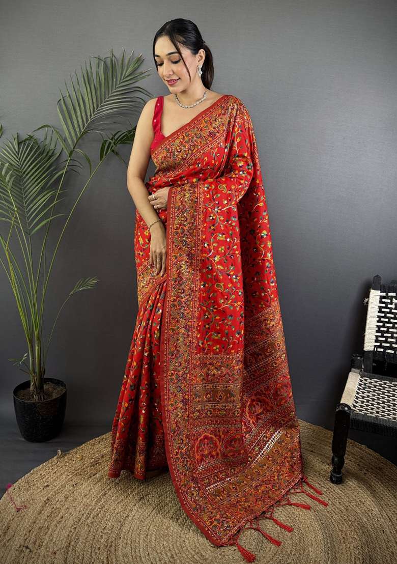 Red Silk Blend Saree Set with Zari Work for Diwali | Wedding & Festive Wear - Indya