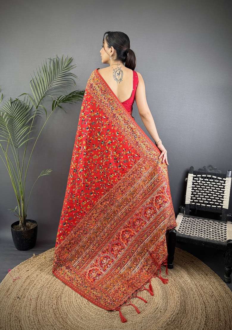 Red Silk Blend Saree Set with Zari Work for Diwali | Wedding & Festive Wear - Indya