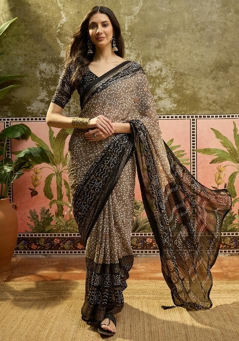 Grey Bandhani Georgette Saree Set