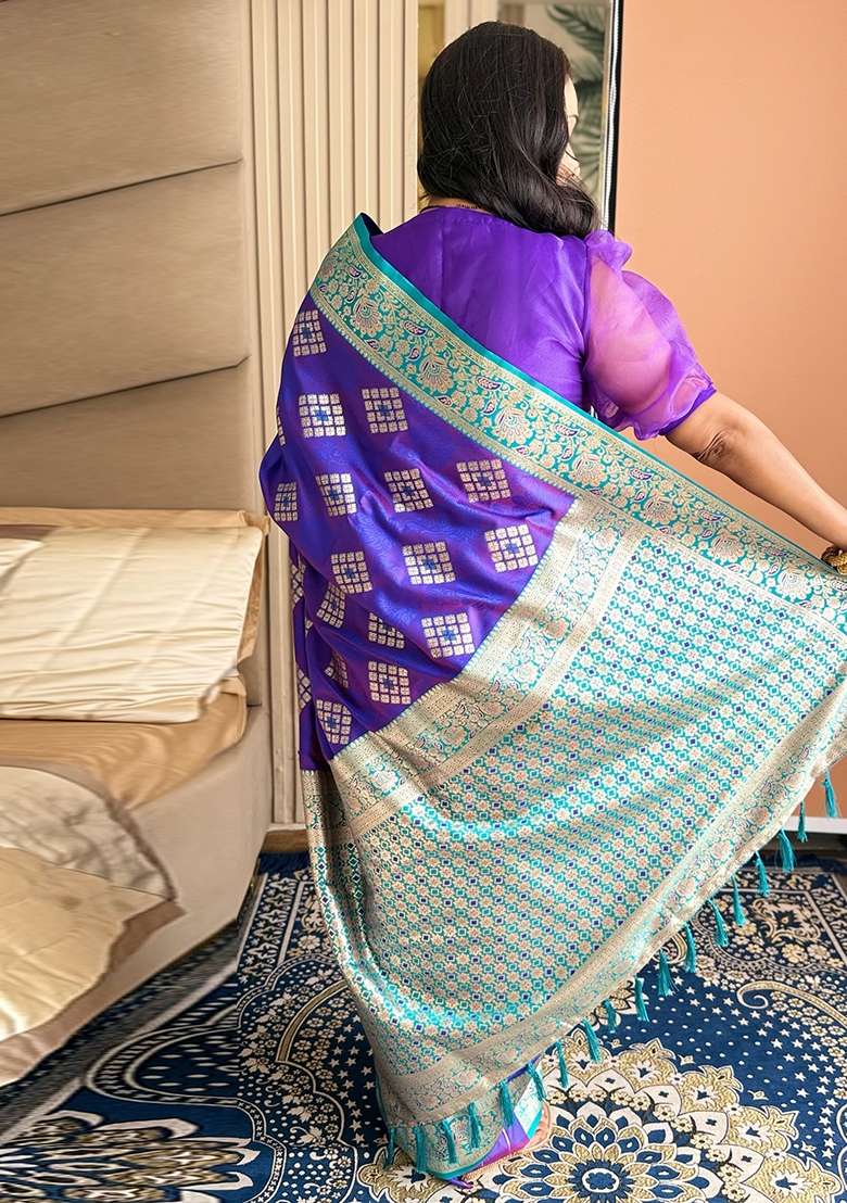 Violet Banarasi Silk Blend Saree Set - Indya