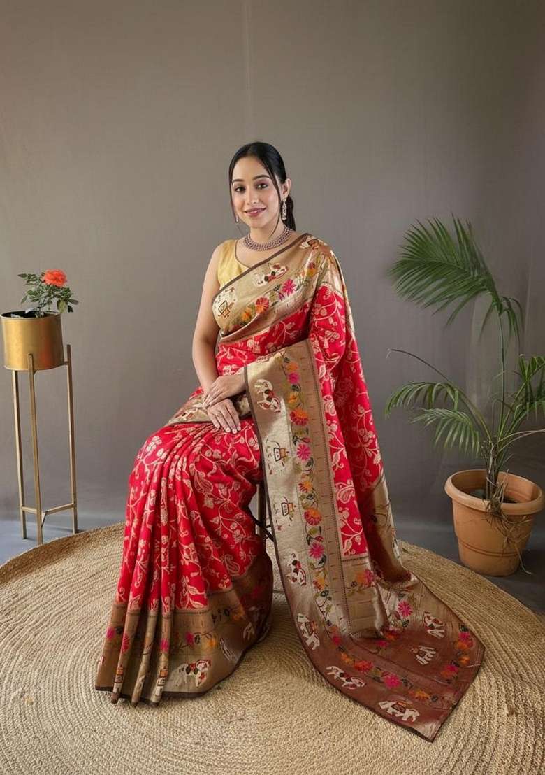 Red Silk Blend Saree Set with Zari Work for Diwali | Wedding & Festive Wear - Indya