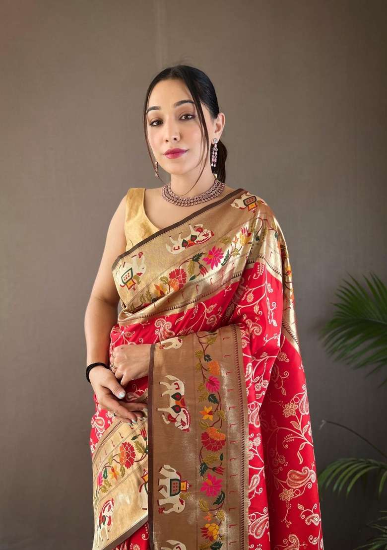 Red Silk Blend Saree Set with Zari Work for Diwali | Wedding & Festive Wear - Indya