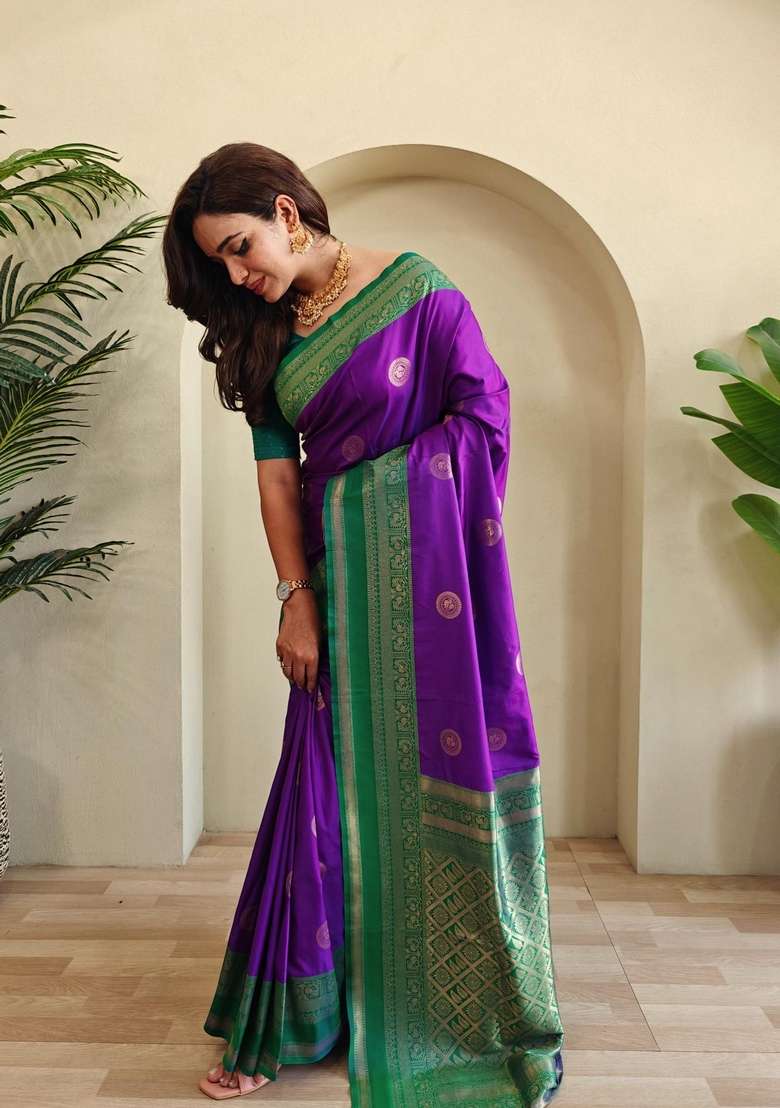 Magenta Silk Blend Saree Set with Zari Work for Diwali | Wedding & Festive Wear - Indya