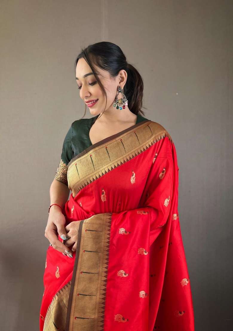 Red Silk Blend Saree Set with Zari Work for Diwali | Wedding & Festive Wear - Indya