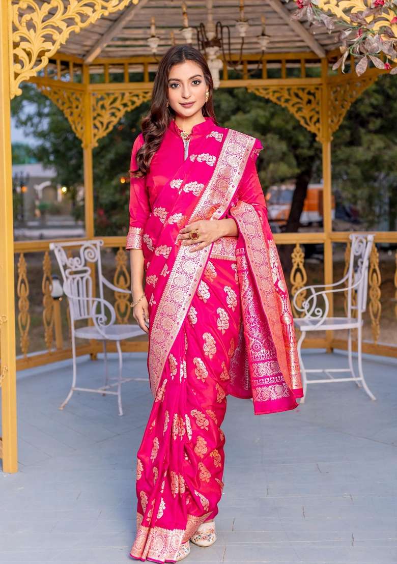 Pink Silk Blend Saree Set with Zari Work for Diwali | Wedding & Festive Wear - Indya