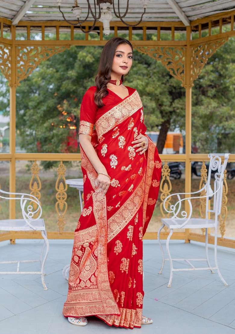 Red Zari Work Silk Blend Saree Set for Diwali and Festive Wear - Indya