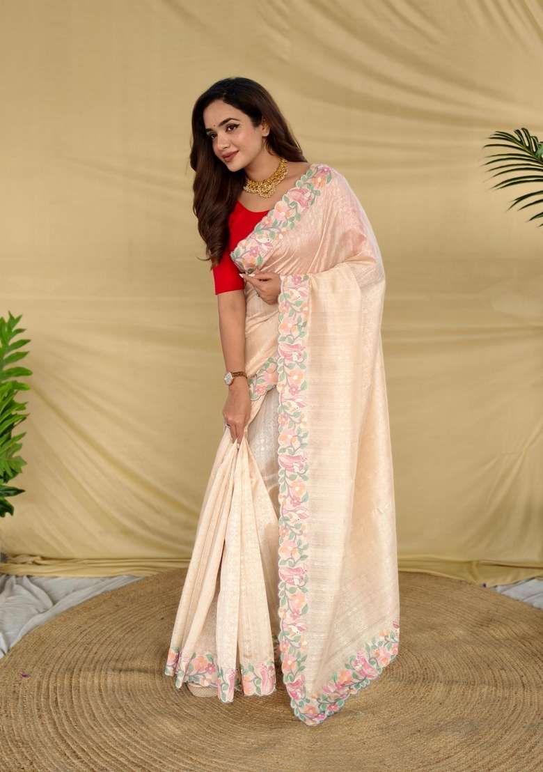 Cream Silk Blend Saree Set with Zari Work for Diwali | Wedding & Festive Wear - Indya