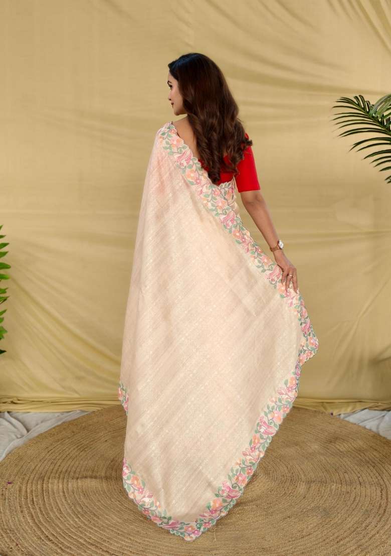 Cream Silk Blend Saree Set with Zari Work for Diwali | Wedding & Festive Wear - Indya