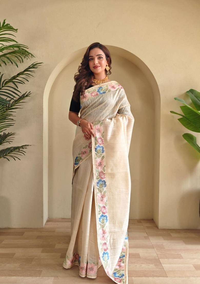 Cream Silk Blend Saree Set with Zari Work for Diwali | Wedding & Festive Wear - Indya