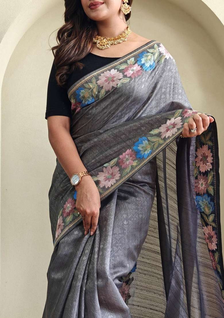 Grey Silk Blend Saree Set with Zari Work for Diwali | Wedding & Festive Wear - Indya