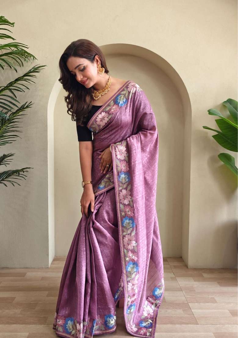 Onion Pink Silk Blend Saree Set with Zari Work for Diwali | Wedding & Festive Wear - Indya