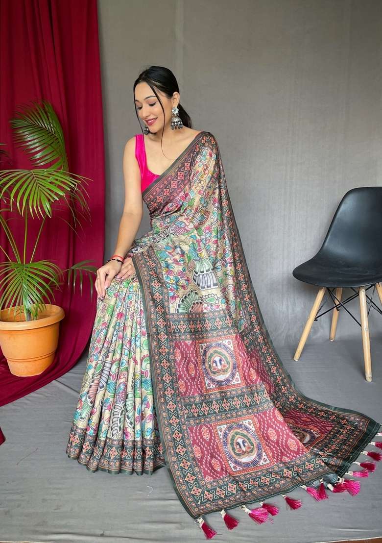 Cream Silk Blend Saree Set with Zari Work for Diwali | Wedding & Festive Wear - Indya
