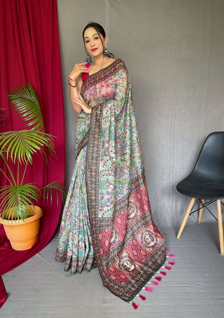 Green Silk Blend Saree Set with Zari Work for Diwali | Wedding & Festive Wear - Indya