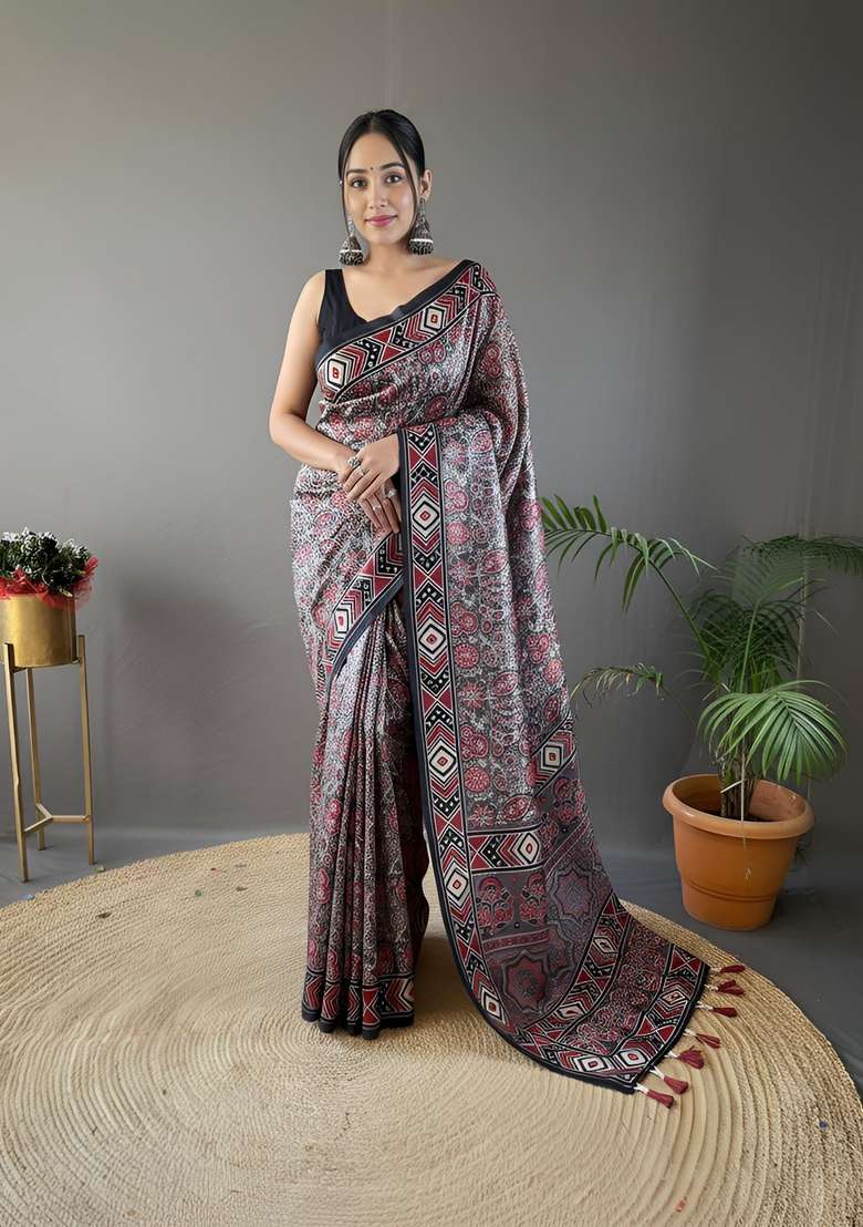 Grey Zari Work Silk Blend Saree Set for Diwali and Festive Wear - Indya