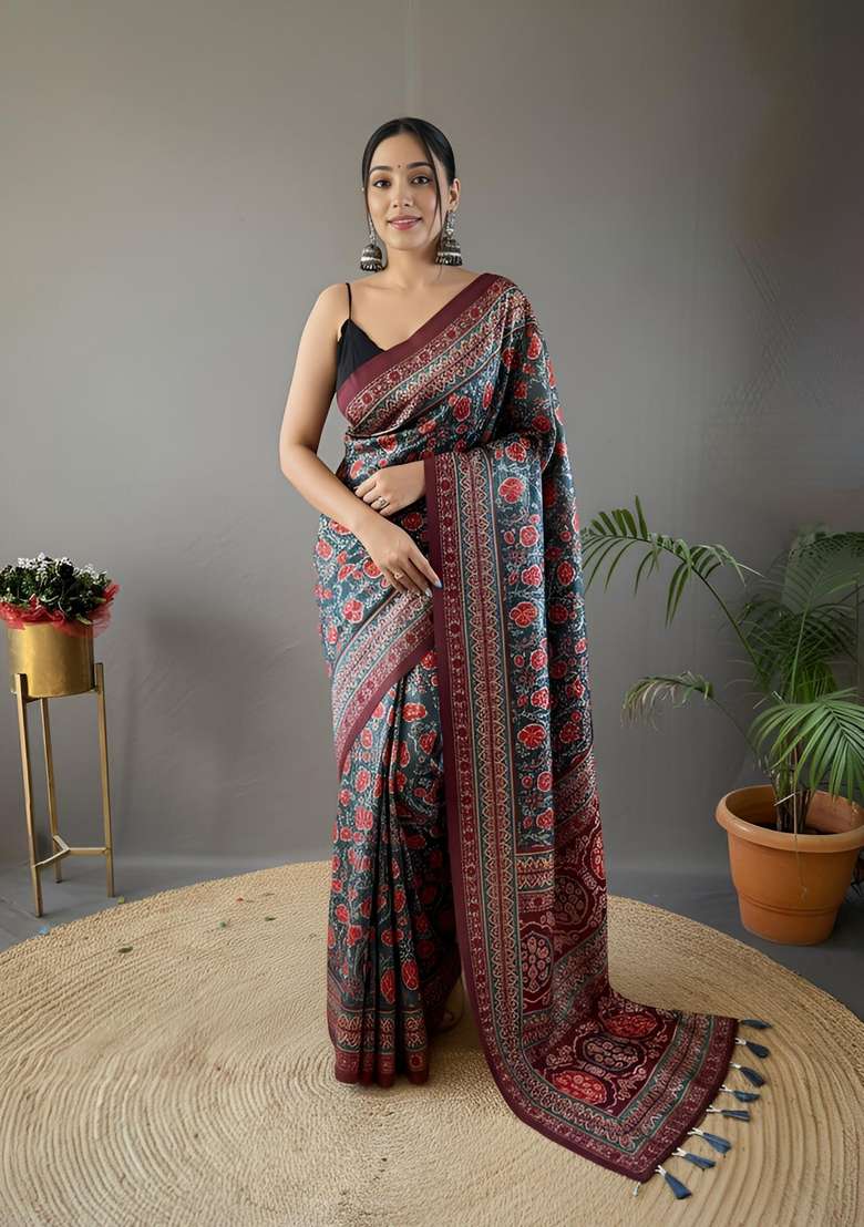 Teal Silk Blend Saree Set with Zari Work for Diwali | Wedding & Festive Wear - Indya