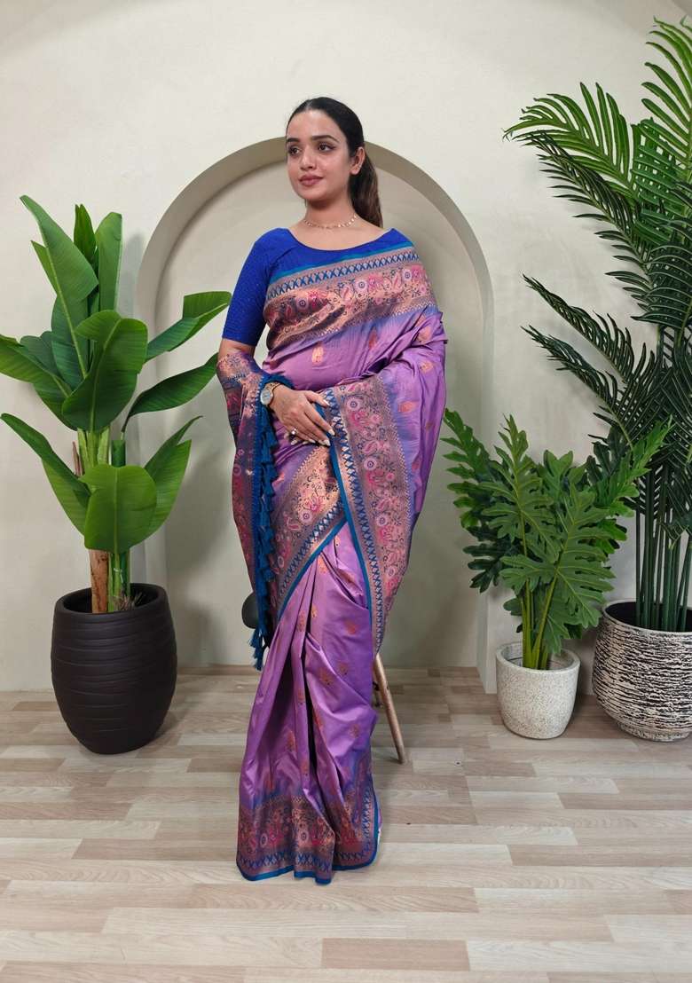 Onion Pink Silk Blend Saree Set with Zari Work for Diwali | Wedding & Festive Wear - Indya