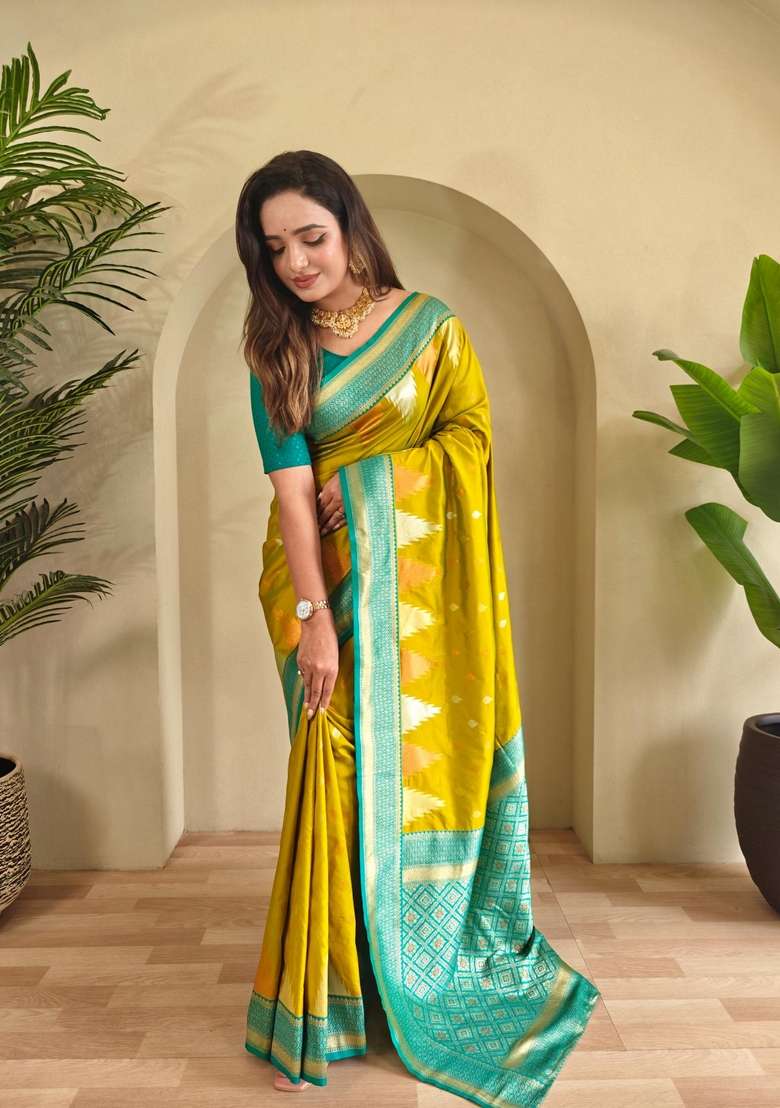 Lemon Zari Work Silk Blend Saree Set for Diwali and Festive Wear - Indya