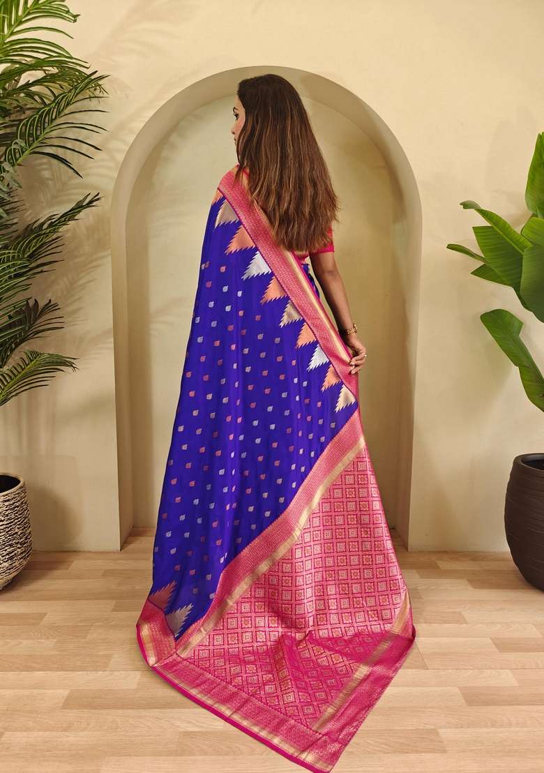 Magenta Silk Blend Saree Set with Zari Work for Diwali | Wedding & Festive Wear - Indya