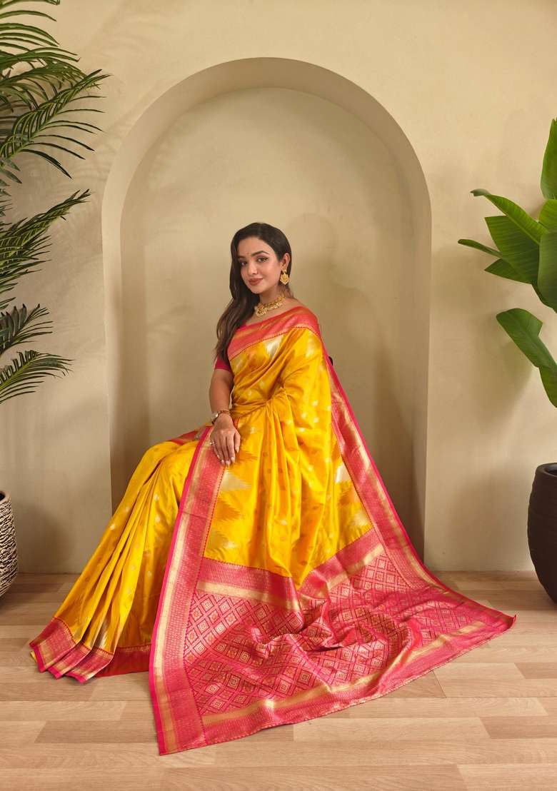 Yellow Silk Blend Saree Set with Zari Work for Diwali | Wedding & Festive Wear - Indya