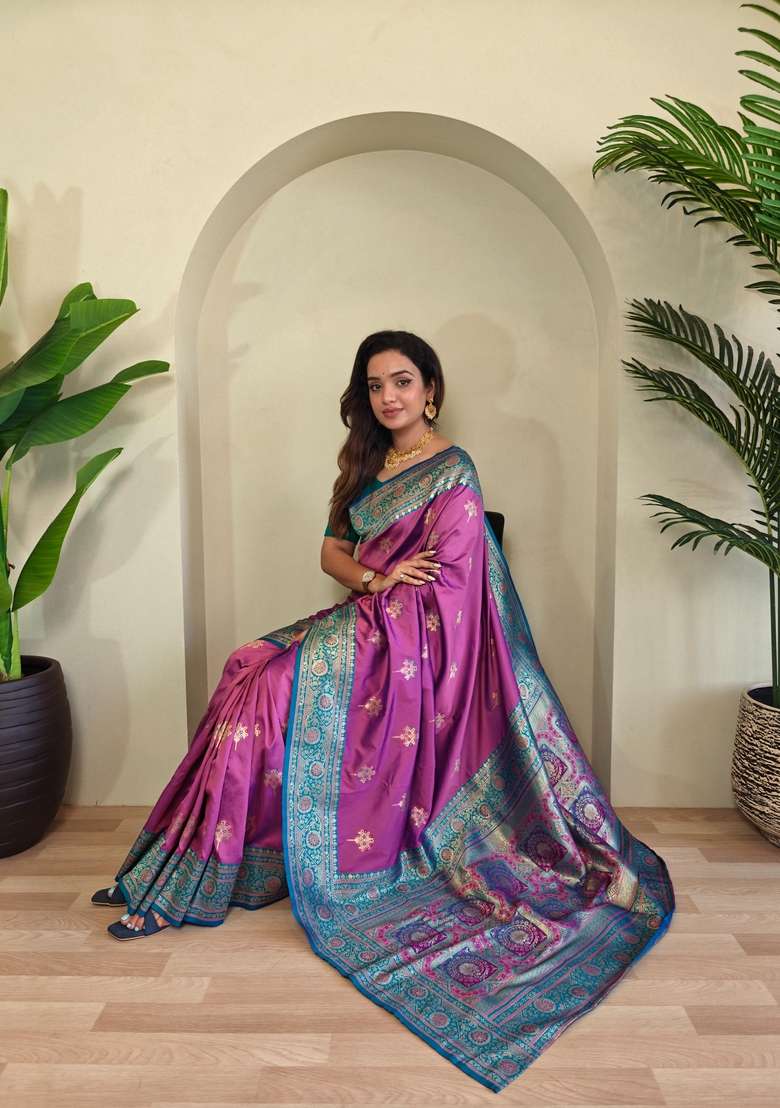 Onion Pink Silk Blend Saree Set with Zari Work for Diwali | Wedding & Festive Wear - Indya