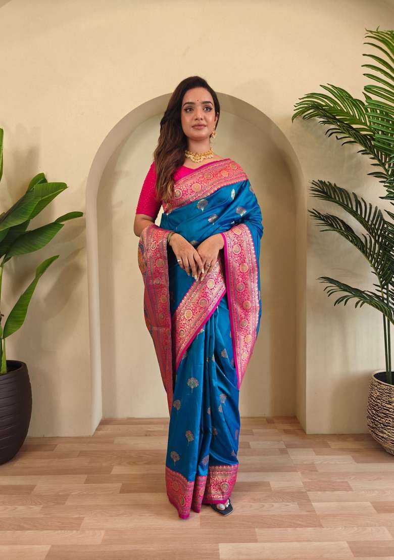 Teal Silk Blend Saree Set with Zari Work for Diwali | Wedding & Festive Wear - Indya