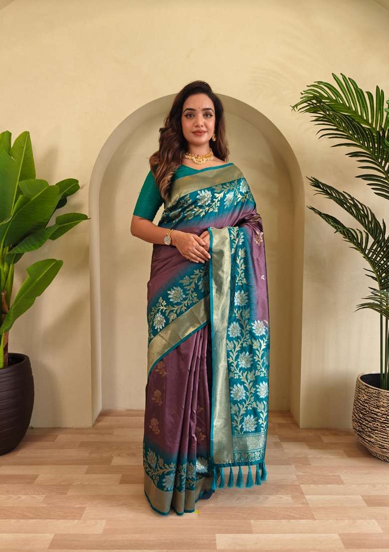 Dark Onion Pink Silk Blend Saree Set with Zari Work for Diwali | Wedding & Festive Wear - Indya