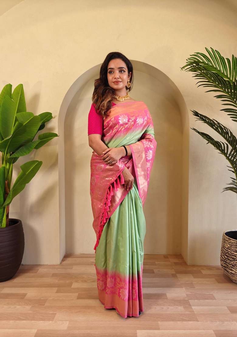 Light Green Silk Blend Saree Set with Zari Work for Diwali | Wedding & Festive Wear - Indya