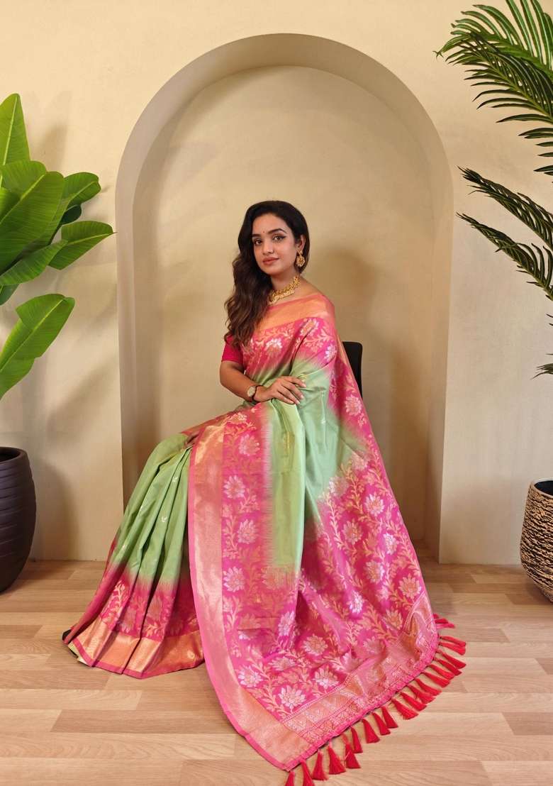 Light Green Silk Blend Saree Set with Zari Work for Diwali | Wedding & Festive Wear - Indya