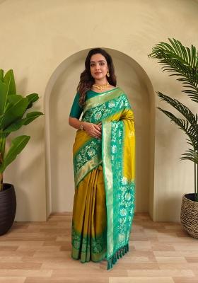 Mehendi Zari Work Silk Blend Saree Set