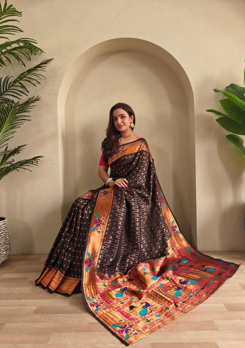 Black Silk Blend Saree Set with Zari Work for Diwali | Wedding & Festive Wear - Indya