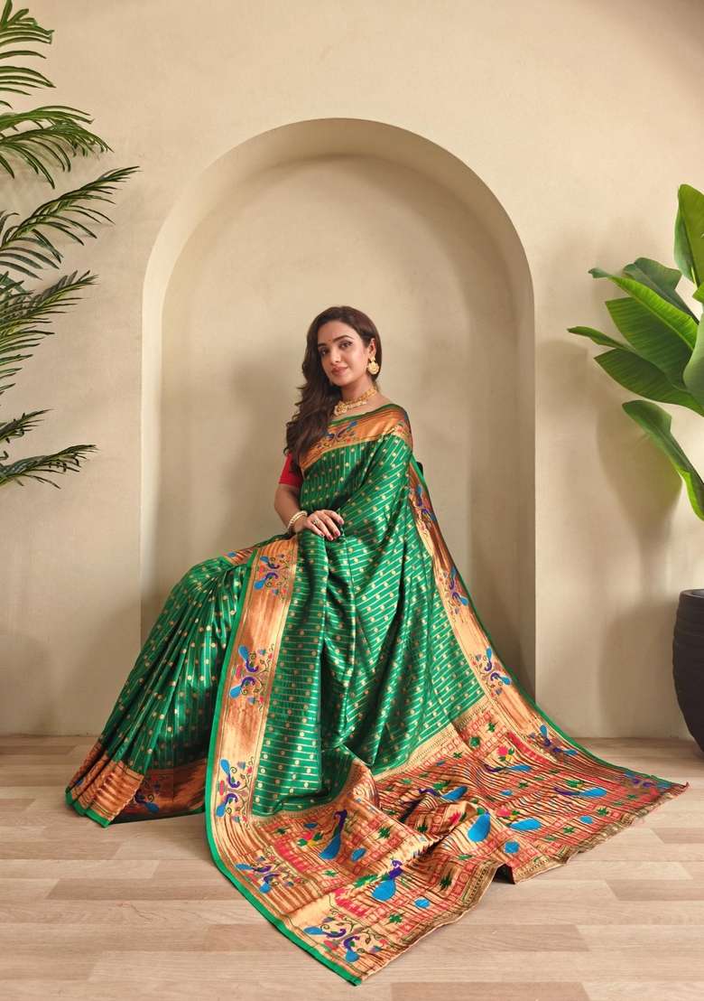 Green Zari Work Silk Blend Saree Set for Diwali and Festive Wear - Indya