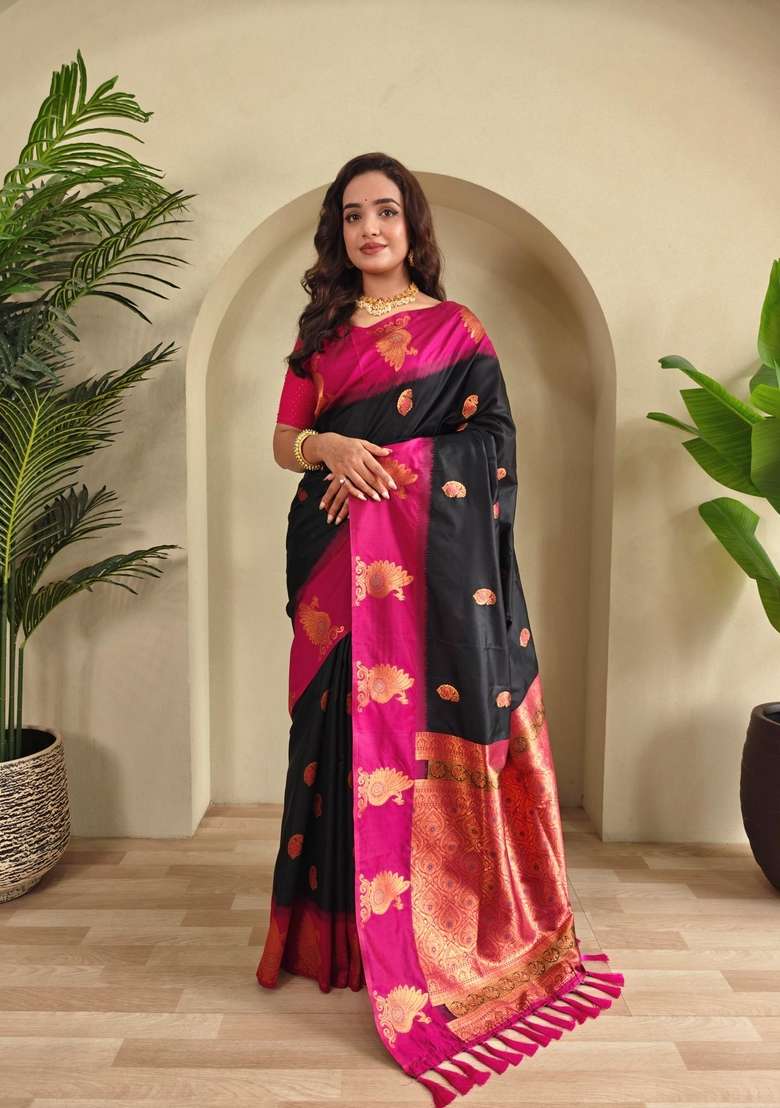 Black Silk Blend Saree Set with Zari Work for Diwali | Wedding & Festive Wear - Indya