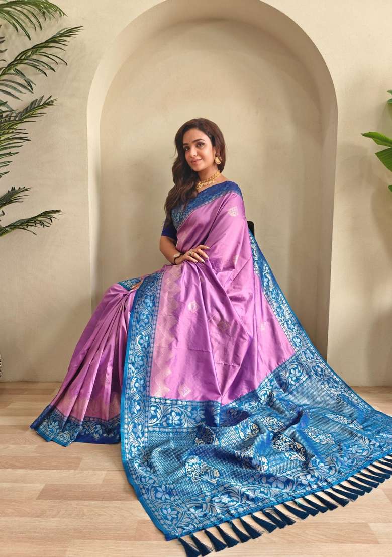 Onion Pink Silk Blend Saree Set with Zari Work for Diwali | Wedding & Festive Wear - Indya
