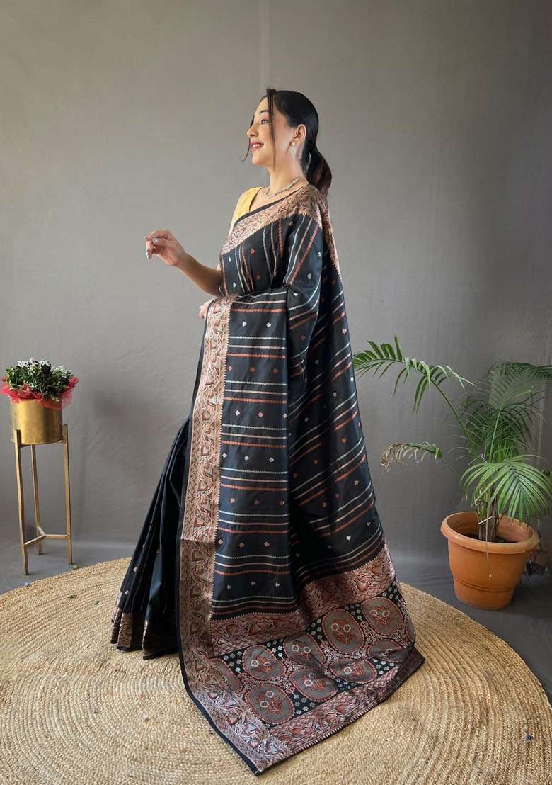 Black Zari Work Silk Blend Saree Set for Diwali and Festive Wear - Indya