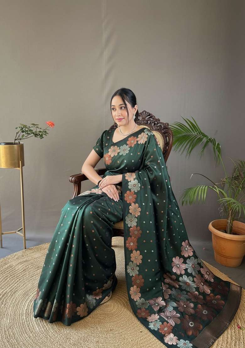 Green Silk Blend Saree Set with Zari Work for Diwali | Wedding & Festive Wear - Indya