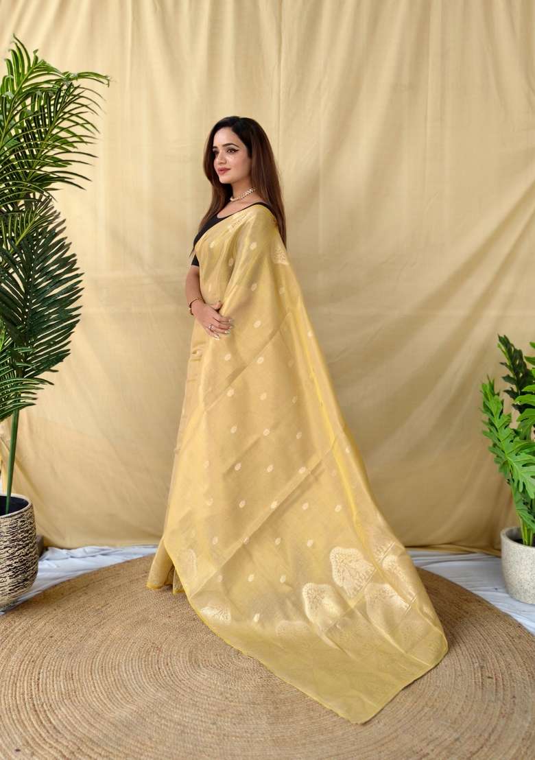 Cream Silk Blend Saree Set with Zari Work for Diwali | Wedding & Festive Wear - Indya