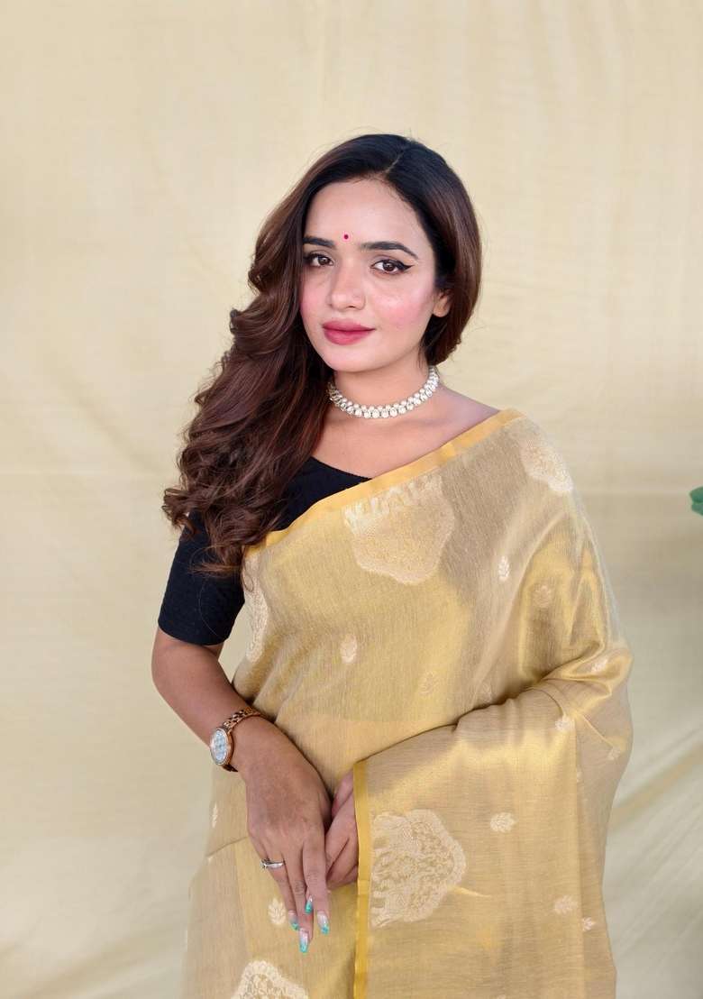 Cream Silk Blend Saree Set with Zari Work for Diwali | Wedding & Festive Wear - Indya