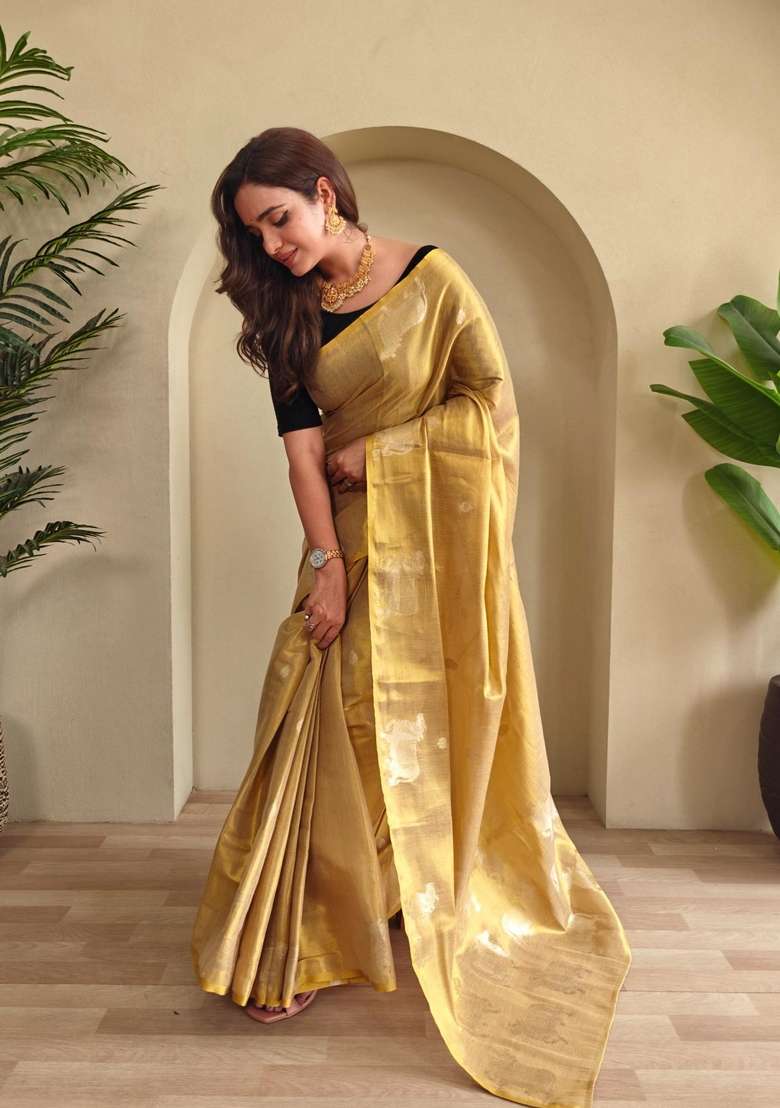 Cream Silk Blend Saree Set with Zari Work for Diwali | Wedding & Festive Wear - Indya
