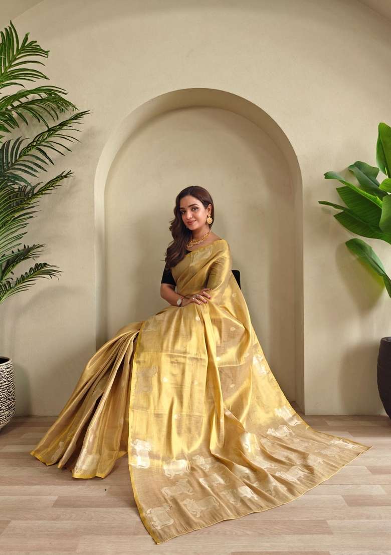 Cream Silk Blend Saree Set with Zari Work for Diwali | Wedding & Festive Wear - Indya