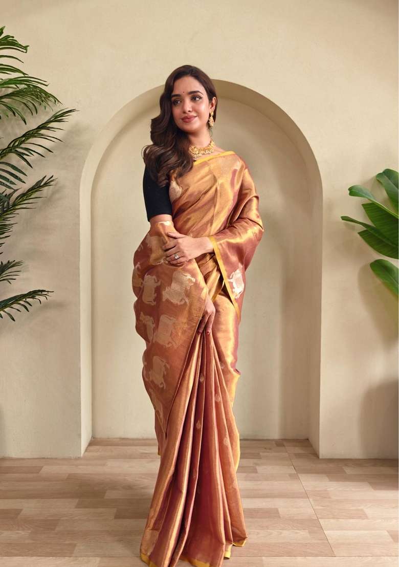 Peach Silk Blend Saree Set with Zari Work for Diwali | Wedding & Festive Wear - Indya
