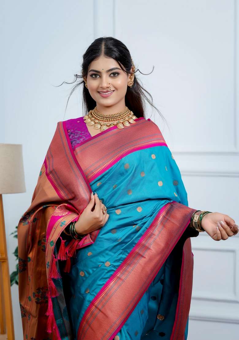 Sea Green Silk Blend Saree Set with Zari Work for Diwali | Wedding & Festive Wear - Indya