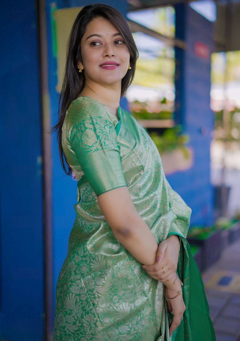 Light Green Silk Blend Saree Set with Zari Work for Diwali | Wedding & Festive Wear - Indya