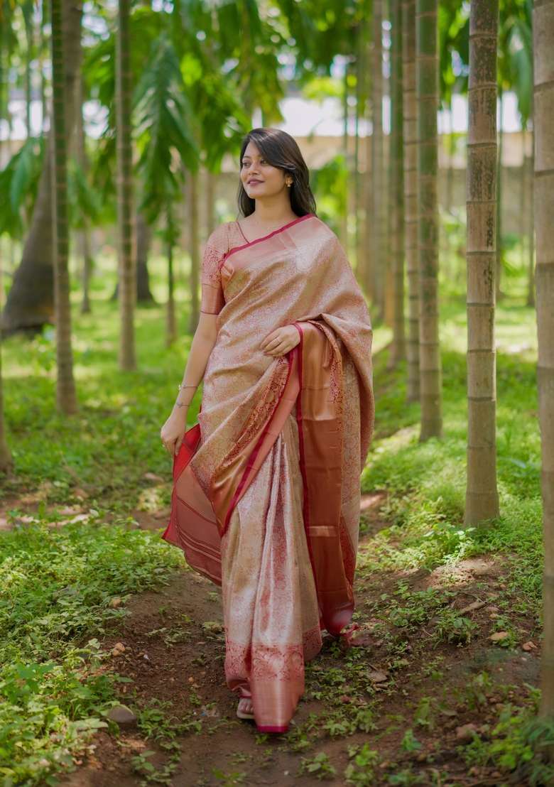Red Silk Blend Saree Set with Zari Work for Diwali | Wedding & Festive Wear - Indya