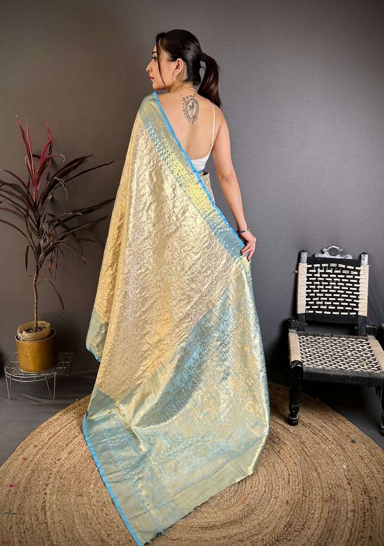 Light Golden Silk Blend Saree Set with Zari Work for Diwali | Wedding & Festive Wear - Indya