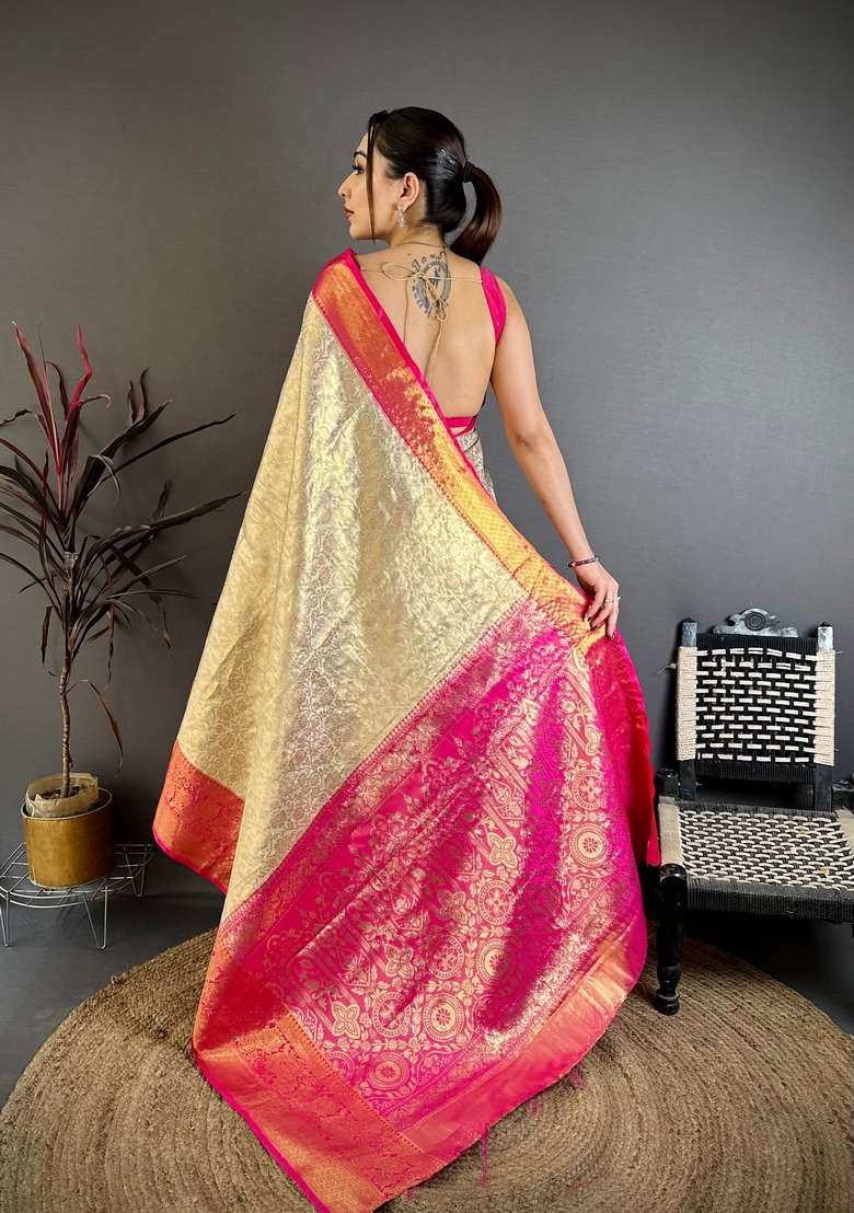 Light Golden Silk Blend Saree Set with Zari Work for Diwali | Wedding & Festive Wear - Indya